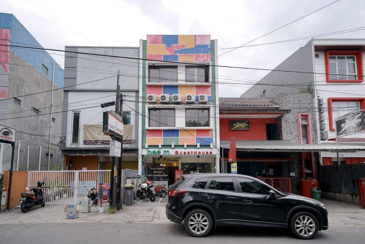 Hotel Reddoorz At Buah Batu 5 Bandung Esterno foto
